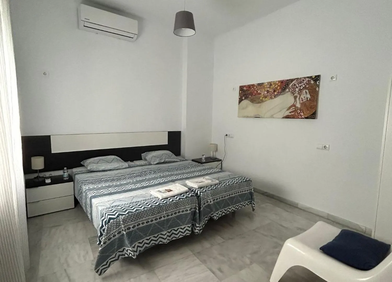 The Spot Central Hostel Seville