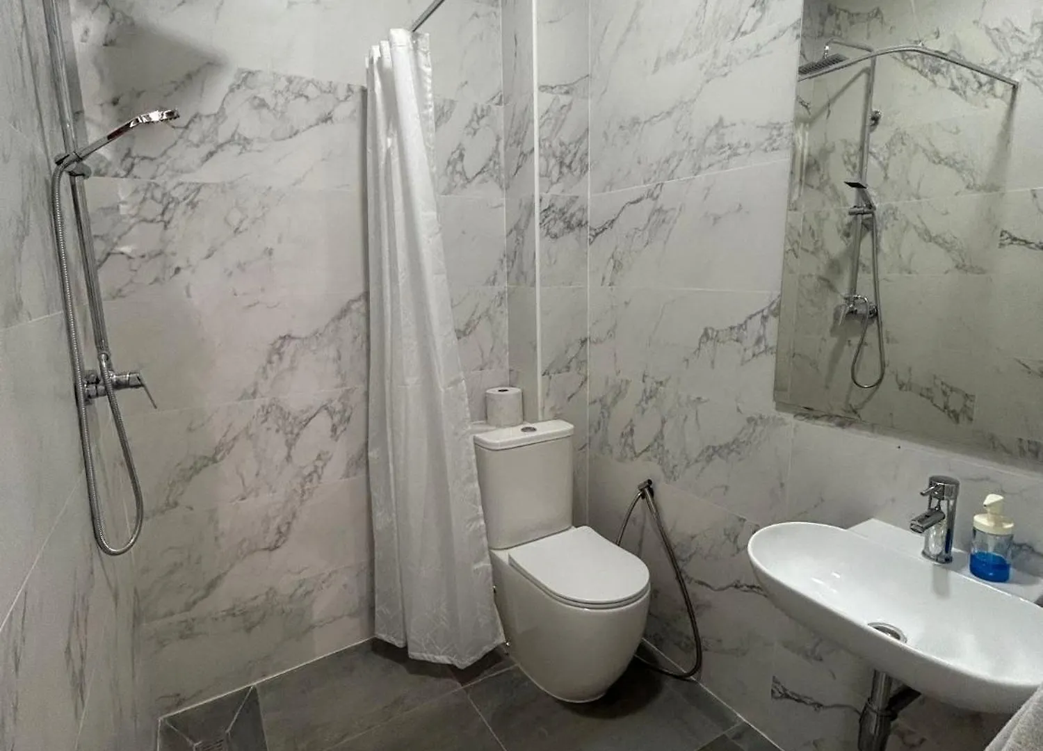 ** Guest house The Spot Central Hostel Seville Spain