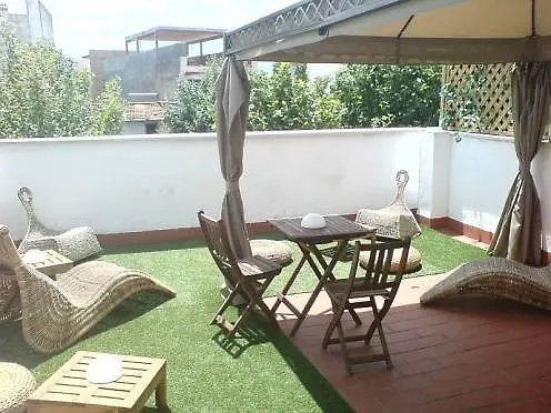 The Spot Central Hostel Seville Guest house